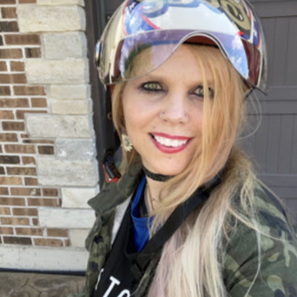 Meet your Posher, Airi o. lala